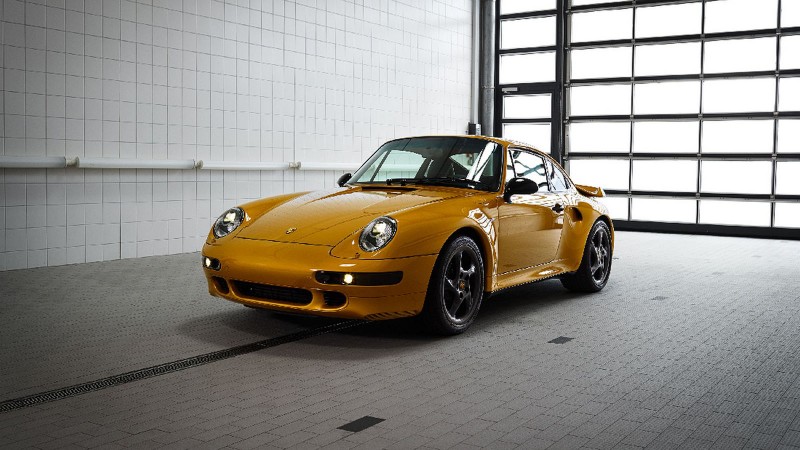 Aranyat ér – 20 év után legyártotta a Porsche az utolsó 993 Turbót