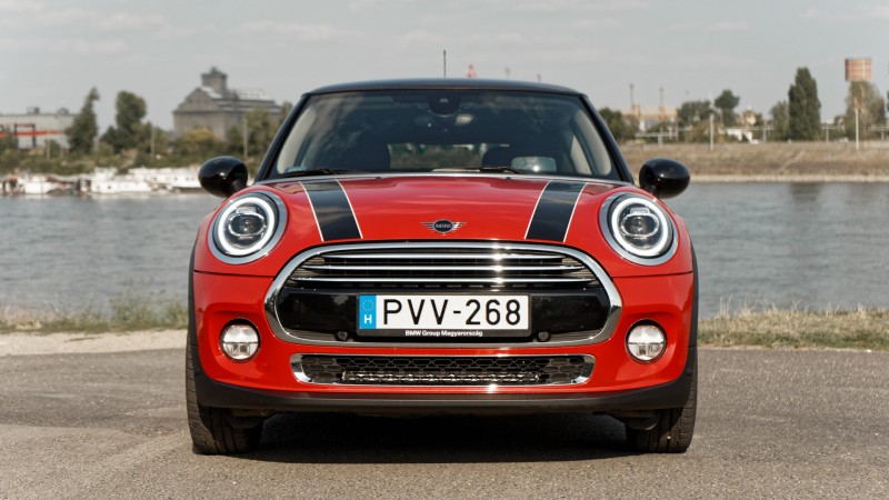 Beszállásra hív – MINI Cooper (2018) teszt